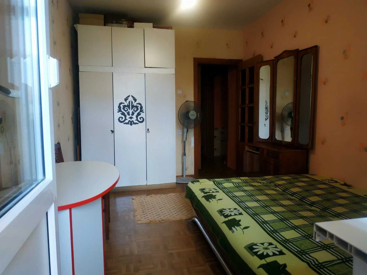 Продаж 3-кімнатної квартири в районі великої Таврії