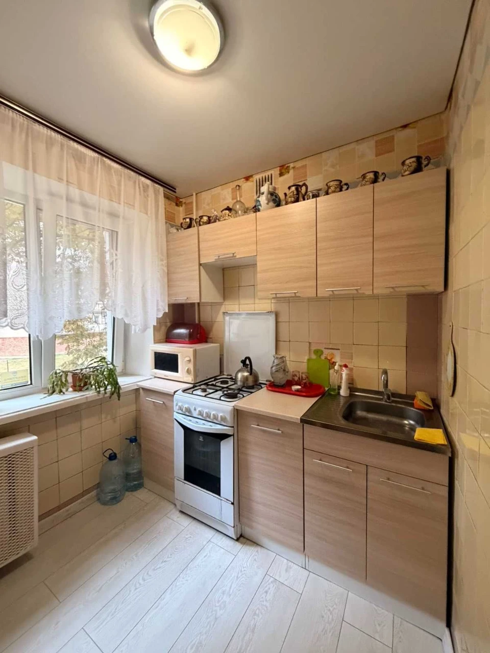 Продам 2 комнатную квартиру в престижном районе с ремонтом