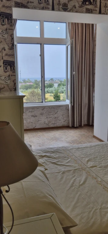 Продам 3-х комнатную, ул.Парковая,70м2, 3 этаж, газ