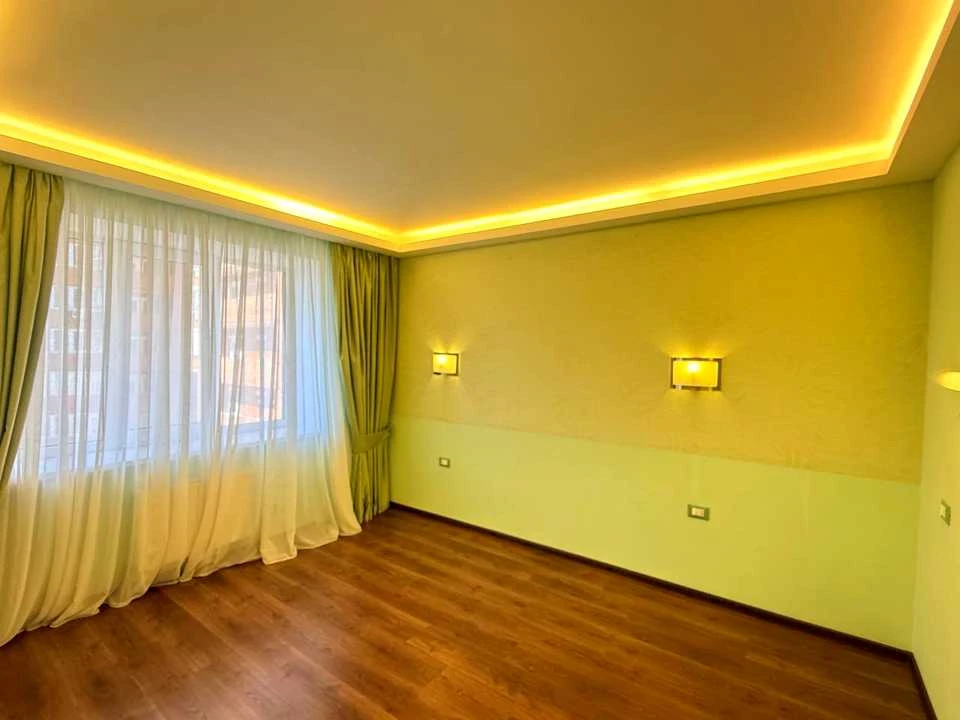 Квартира. Чорноморськ, Чорноморськ (Іллічівськ), Парусна вул