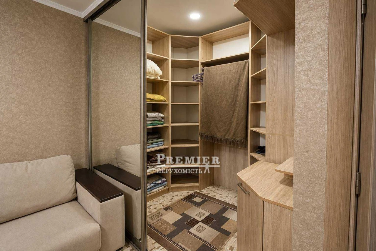 Продаж 1-кімн. квартири 38 м²,