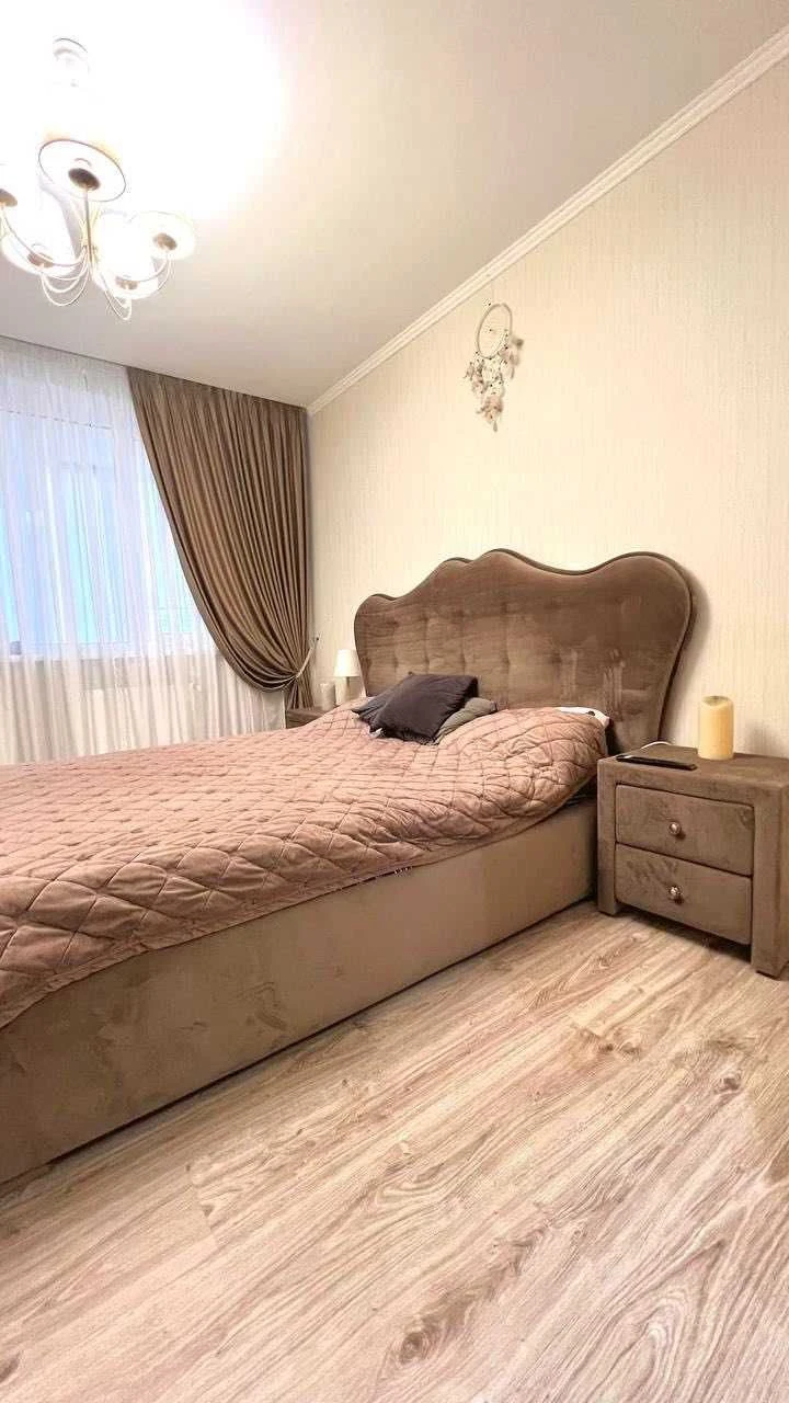 Продаж 2-кімнатної квартири з гарним ремонтом. Чорноморськ