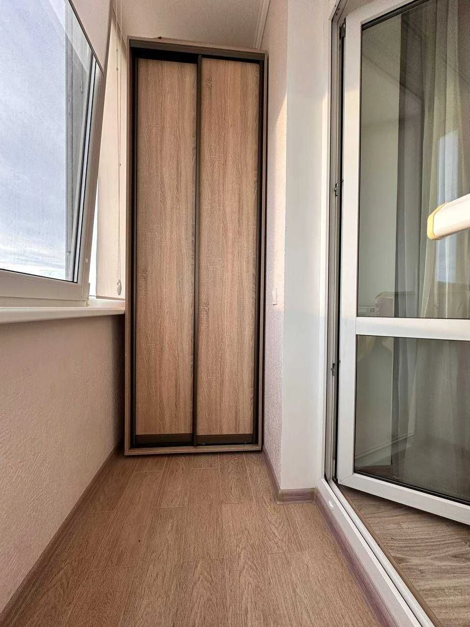 Продаж 2-кімнатної квартири з гарним ремонтом. Чорноморськ