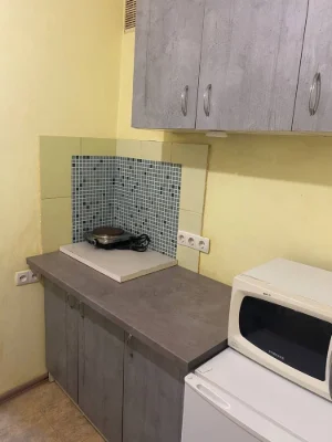 Продам свою малосемеку в г. Черноморске.