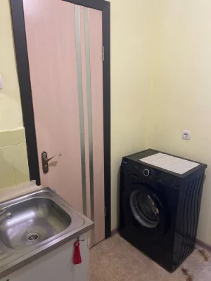Продам свою малосемеку в г. Черноморске.