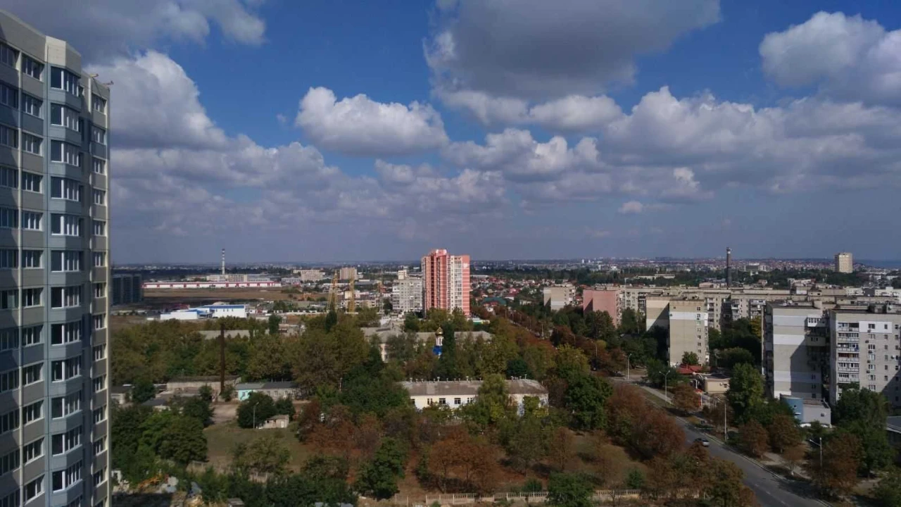 Продам свою  3 кімнатну квартиру від забудовника