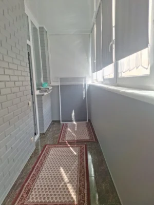 Продається 1-кімнатна квартира на Ц.Бульварі, 2 поверх/10