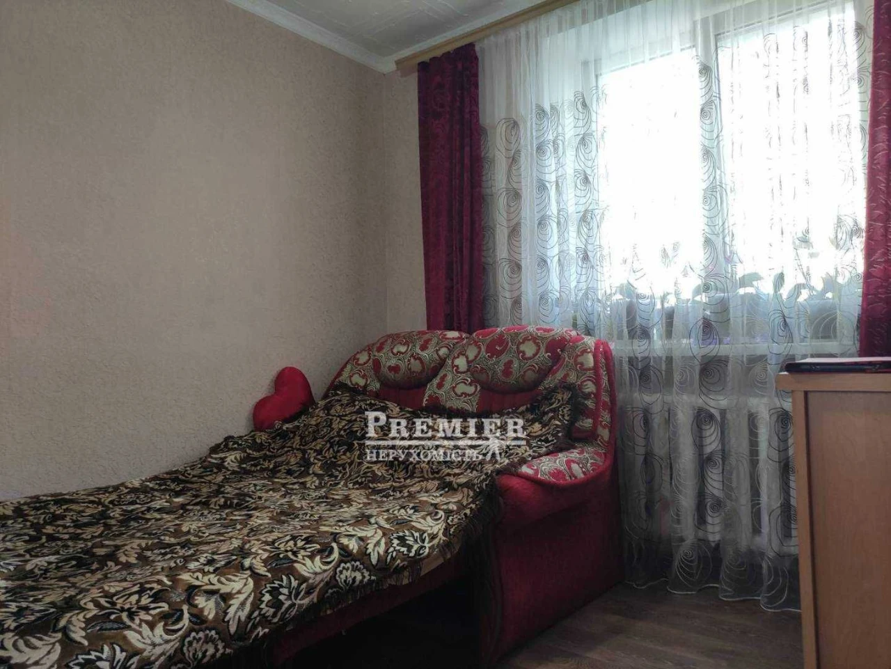 Продається 4 к. квартира в центрі Чорноморська