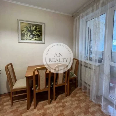 Продаж 2-кімнатної квартири 70 м², Юрія Шумського вул., 1Б