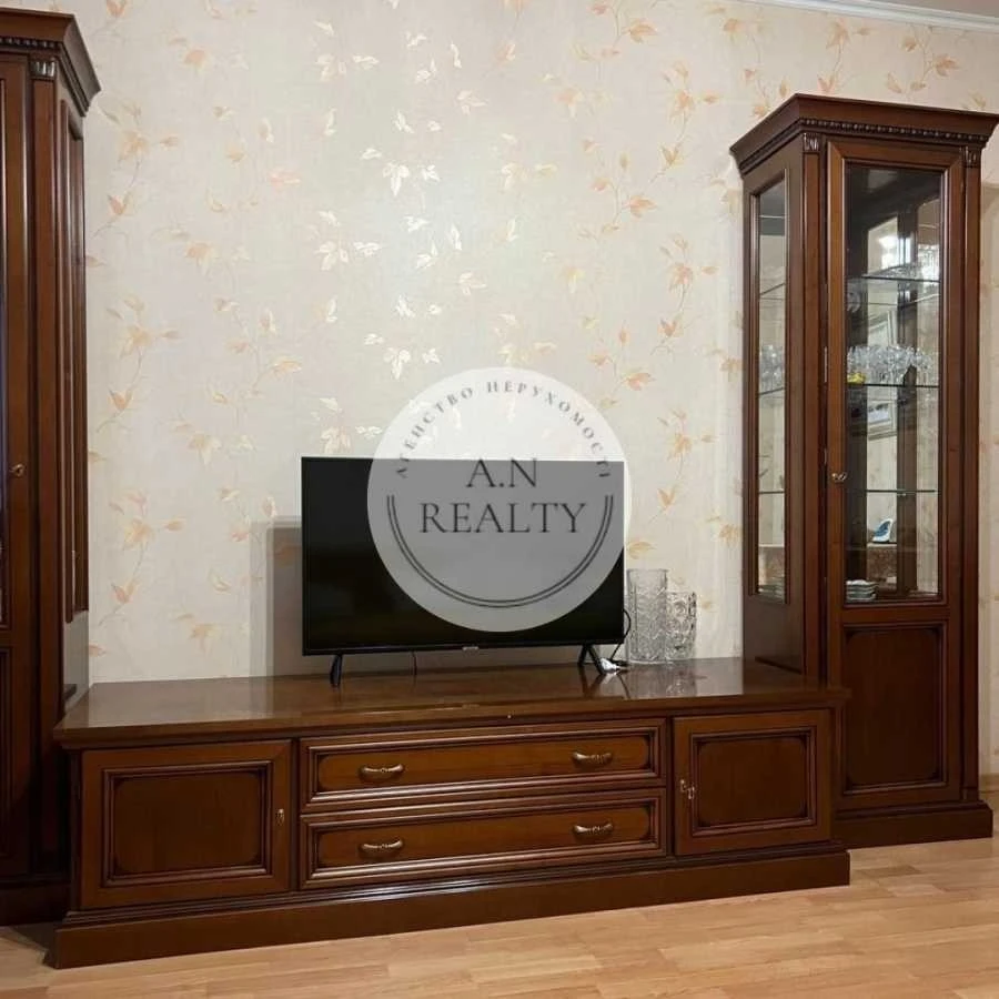 Продаж 2-кімнатної квартири 70 м², Юрія Шумського вул., 1Б
