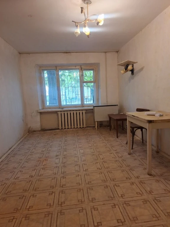 Продам 1 кв 1/5,центр 30т$