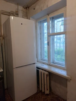 Продається 1 кімната 1/5, центр