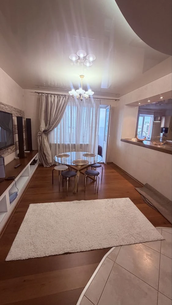 3 кімн.кв.Моноліт 93 000$
