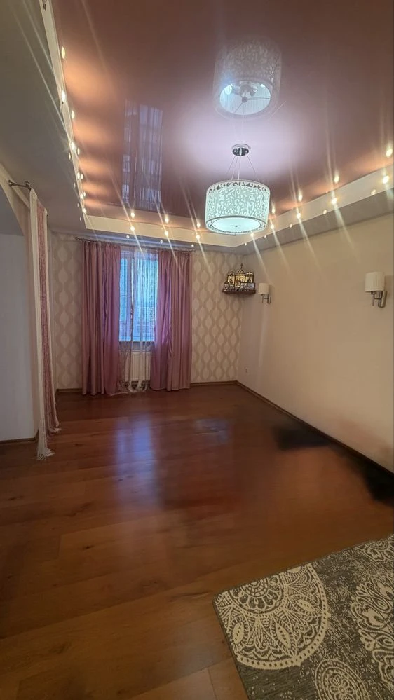 3 кімн.кв.Моноліт 93 000$