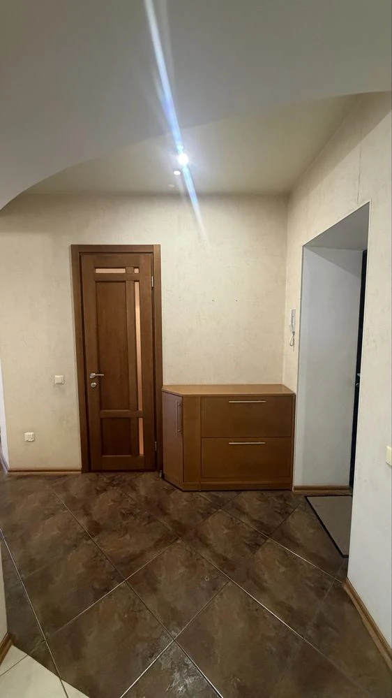 3 кімн.кв.Моноліт 93 000$