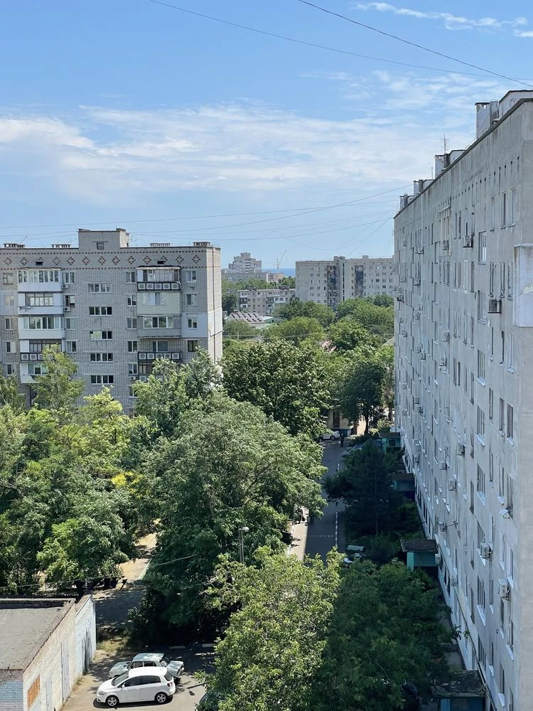 Трёхкомнатная квартира - готовь и живи!