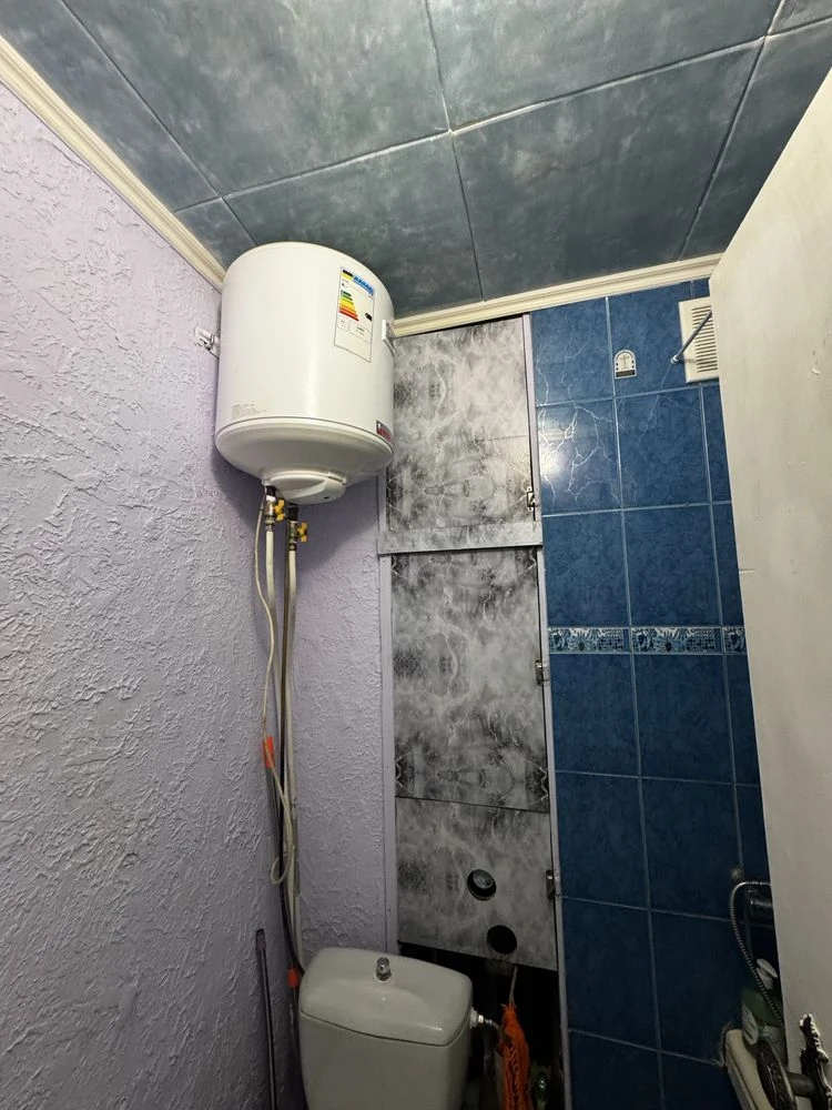 Продам большую гостинку