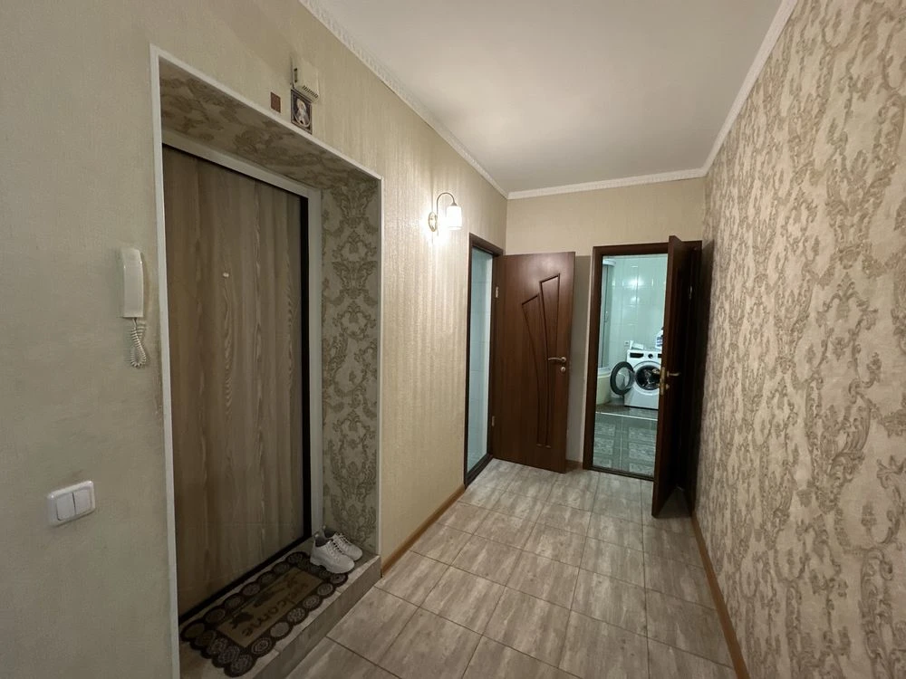 Черноморск уютная 3х-комнатная квартира