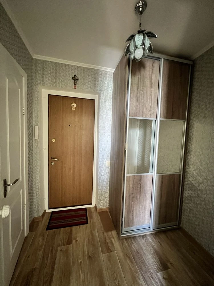 Продам 1к - квартиру, р-н Монолит| своё автономное топление