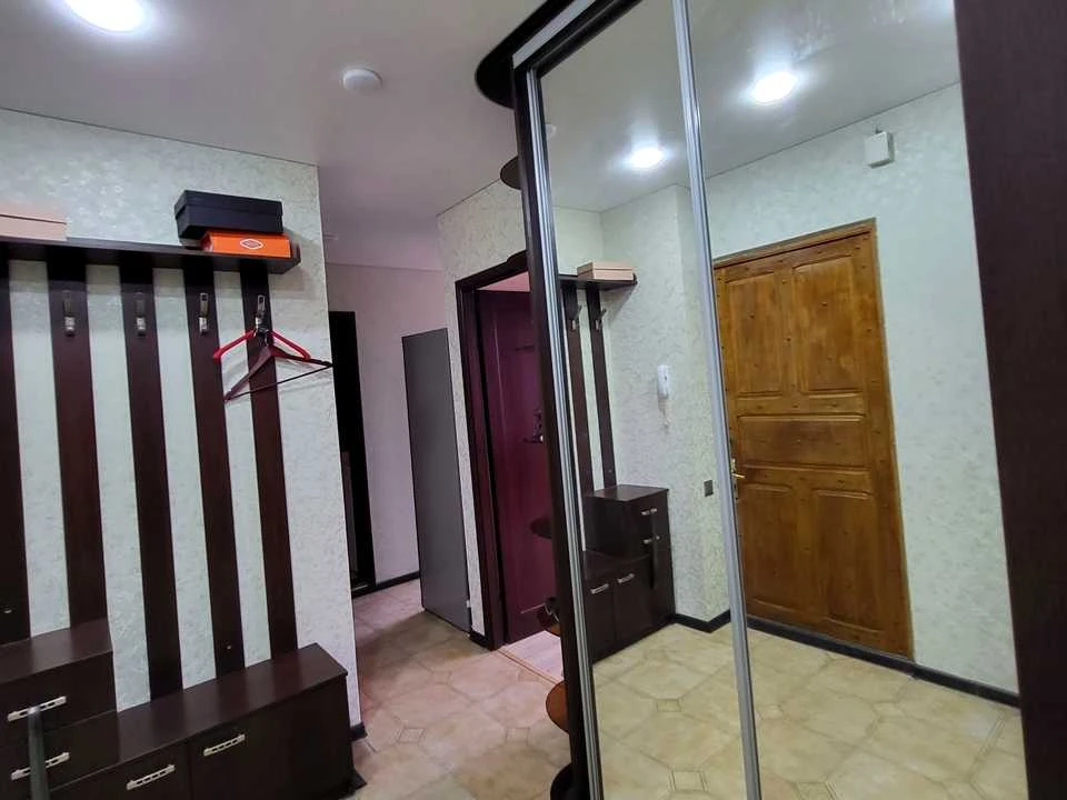 Apartment. Kharkiv, Heroiv Kharkova Ave. (Moskovskiy)