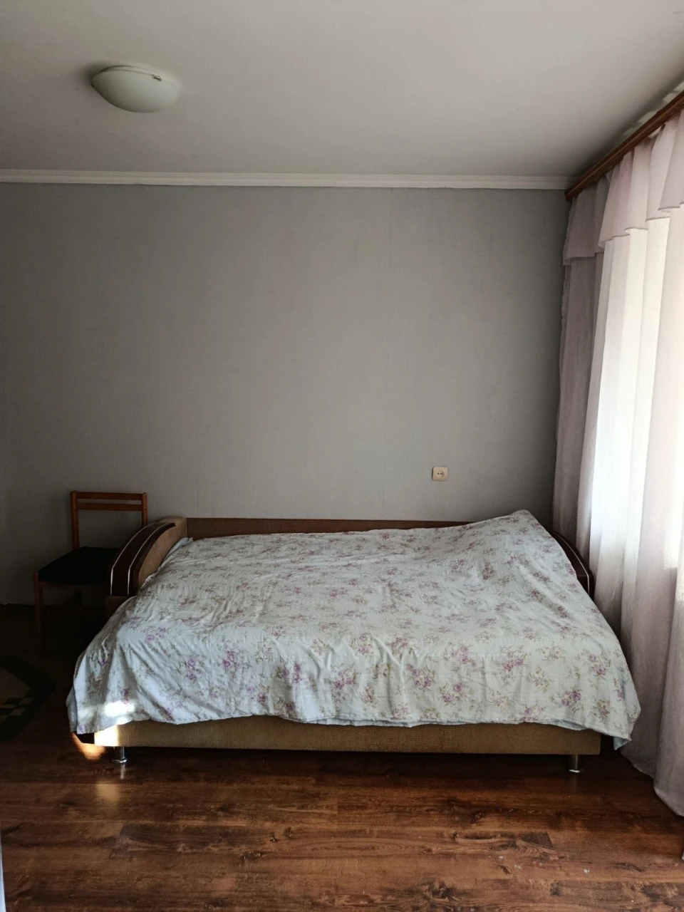 Продам 1 комнатную квартиру гостиничного типа