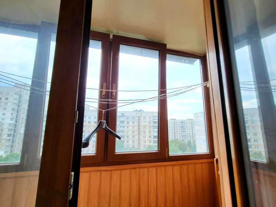 Apartment. Kharkiv, Heroiv Kharkova Ave. (Moskovskiy)