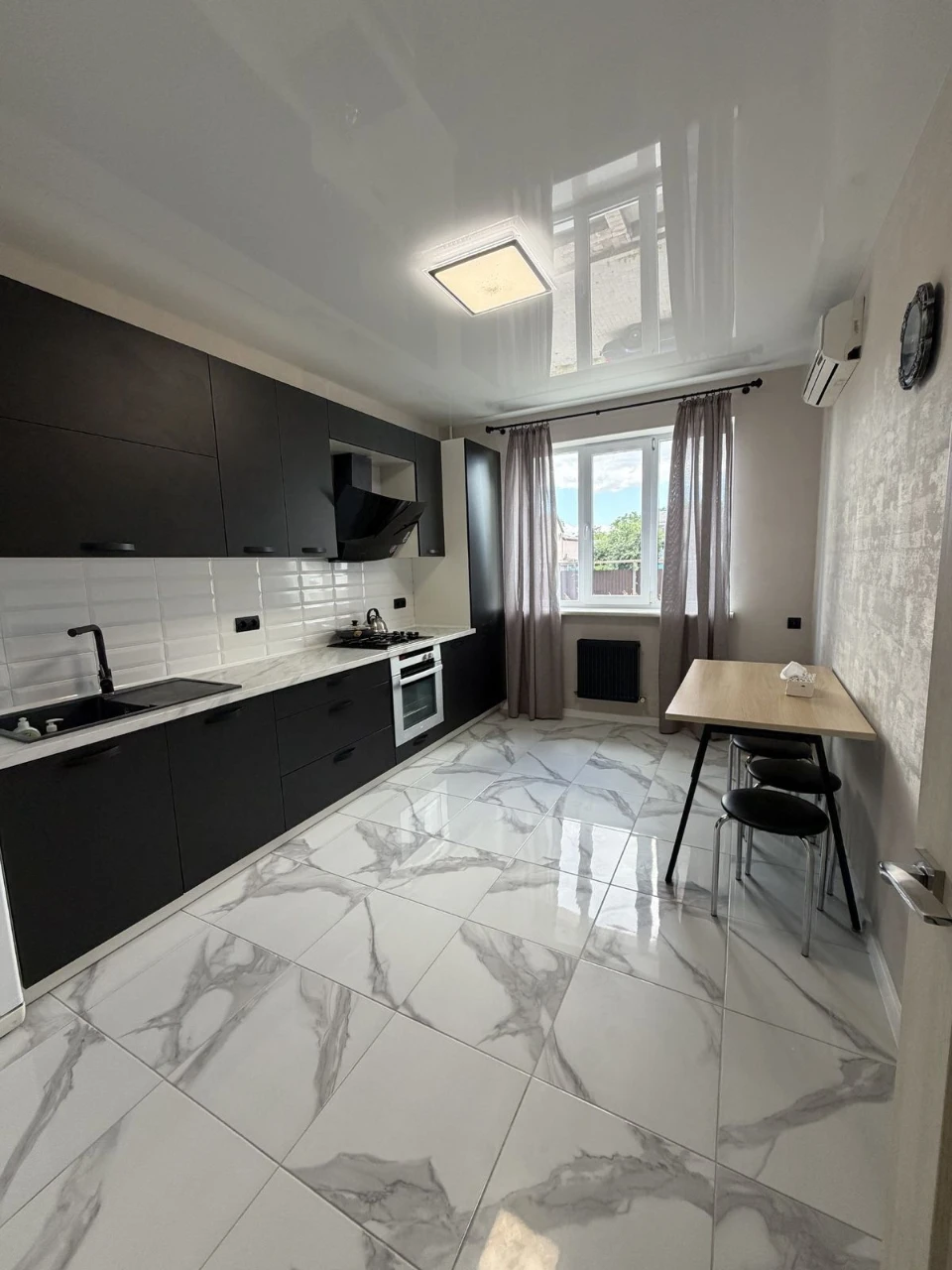 2 bedroom apartment in Monolit