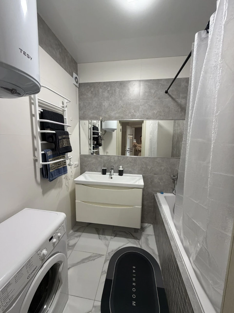 2 bedroom apartment in Monolit