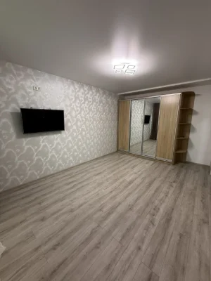 Продажа 1 кв в Молодежном, 3/5 цена 41т$