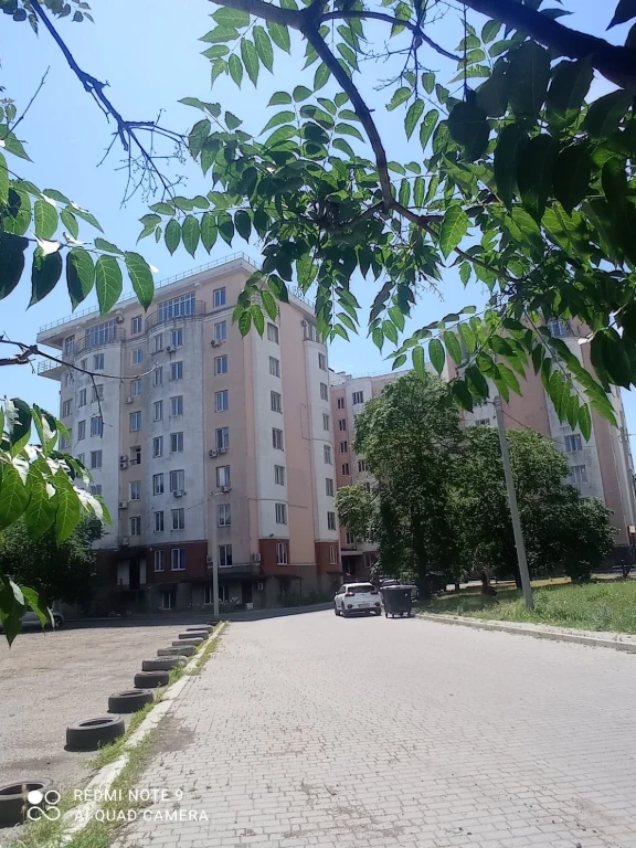 Продам просторную квартиру у моря