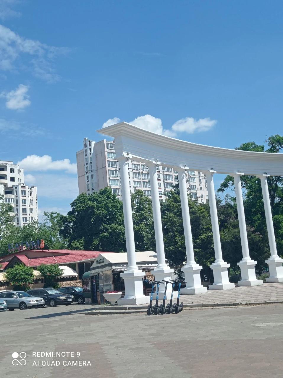 Продам просторную квартиру у моря