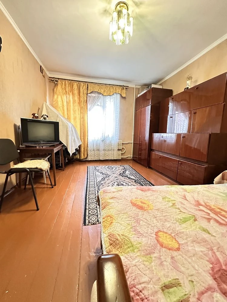 Продам 1 кімнатну квартиру. Чорноморськ. Газ
