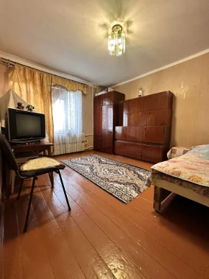 Продам 1 кімнатну квартиру. Чорноморськ. Газ