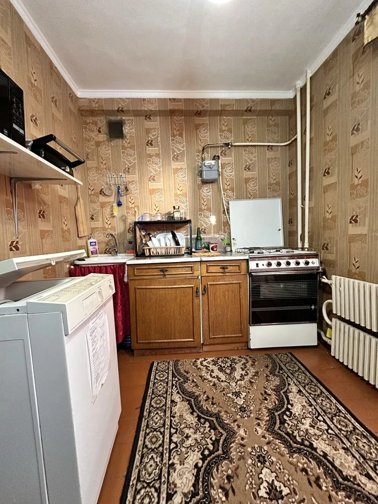 Продам 1 кімнатну квартиру. Чорноморськ. Газ