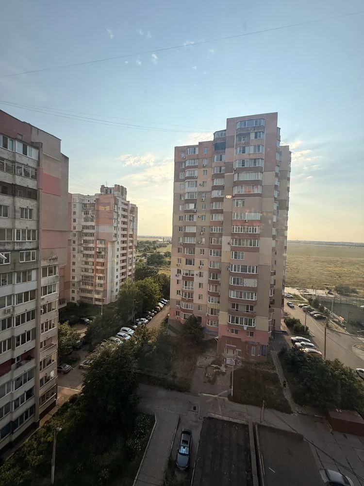 Продам 2 комнатную квартру на Парусной