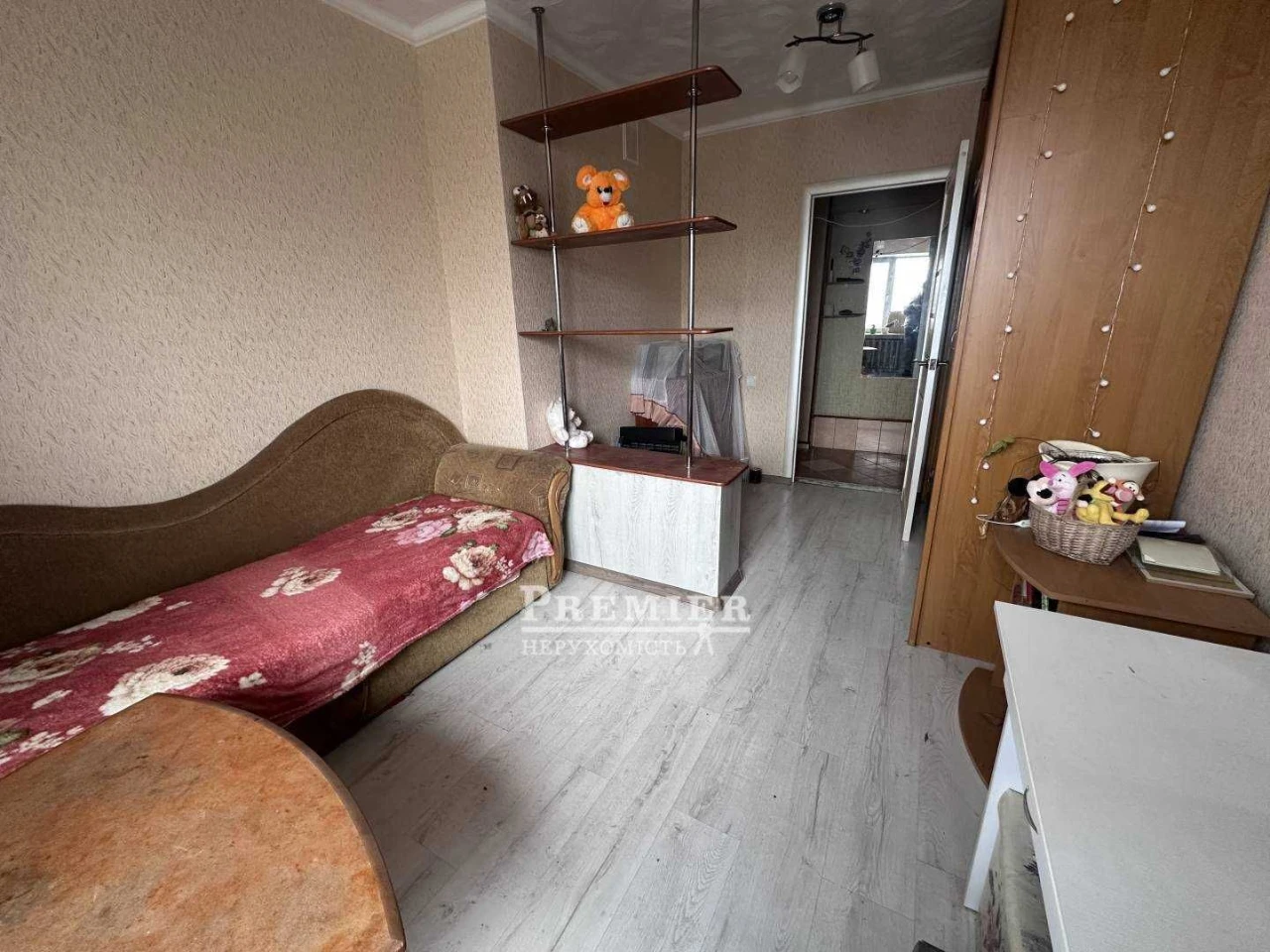 Продаж 2 кімн. комунальної квартири