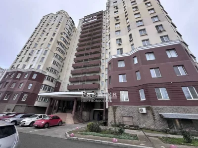 До продажу затишна 2 кімн. квартира
