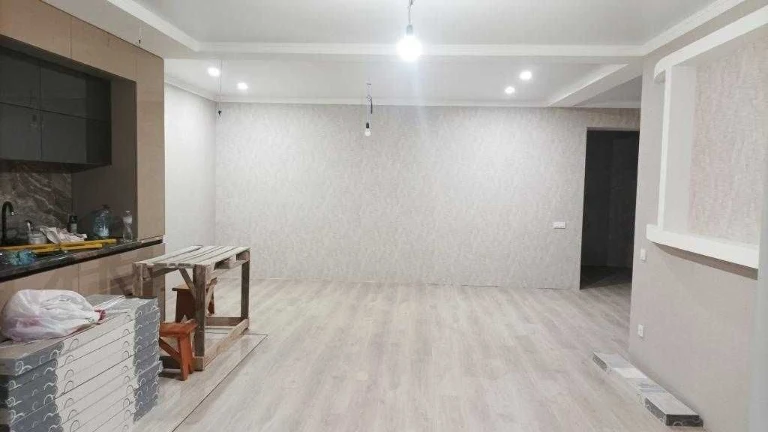Продам 2к з величезною площею! 103м2, Ремонт!