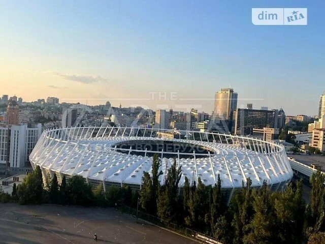 Продаж 4к квартири 126 кв. м на вул. Ділова 2-Б • ID 3471490