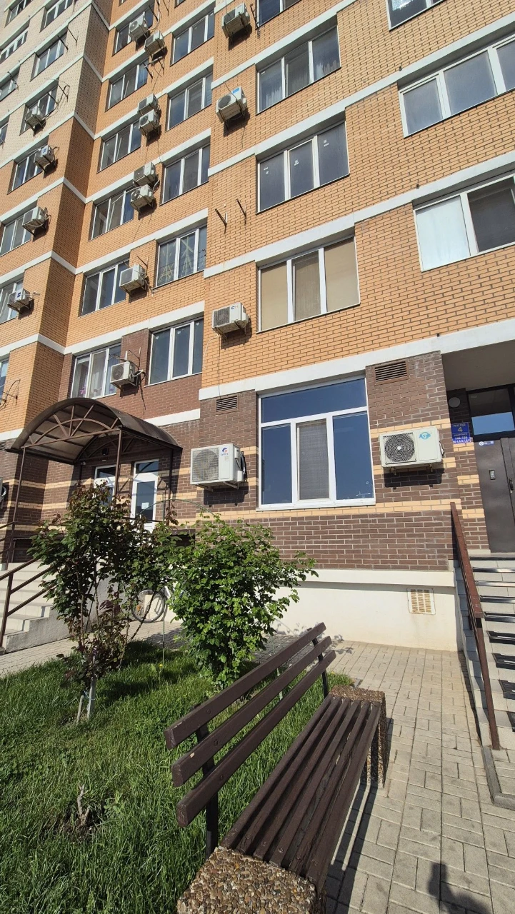 Продам 2х комнатную квартиру,  Цветной Бульвар, Черноморск,