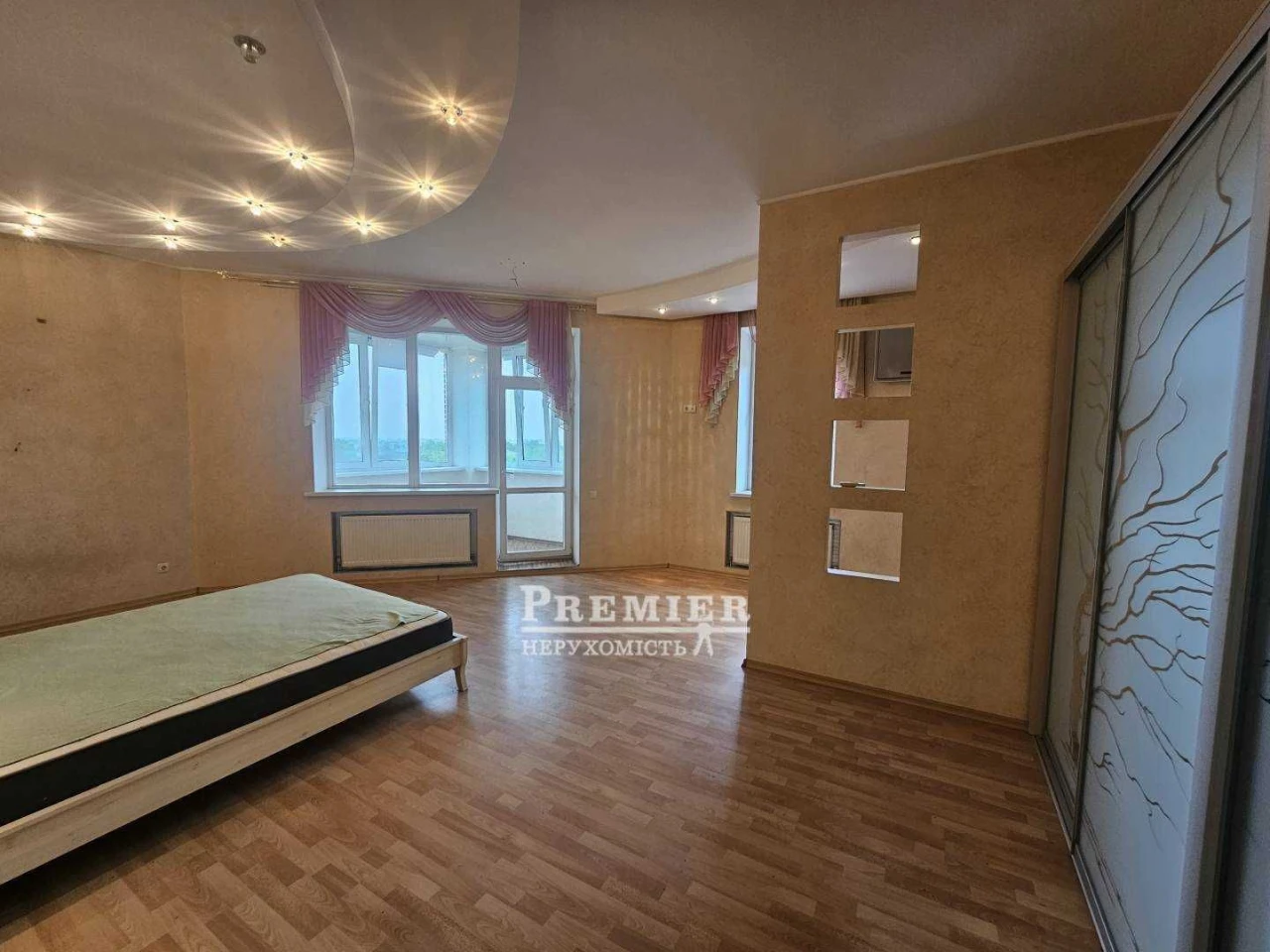 Продаж 2 кімн. квартири у м. Чорноморськ