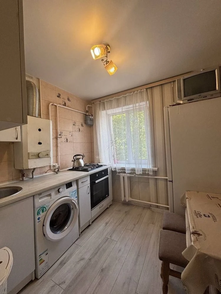 Продам 2к кв в морском квартале!