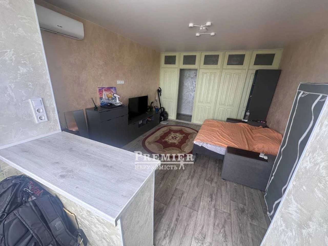 Продаж 2 кімн. квартири квадрат моря