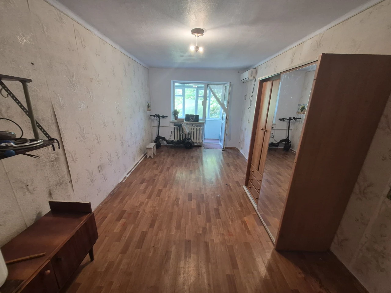 Продам 1к.квартиру коммунального типа