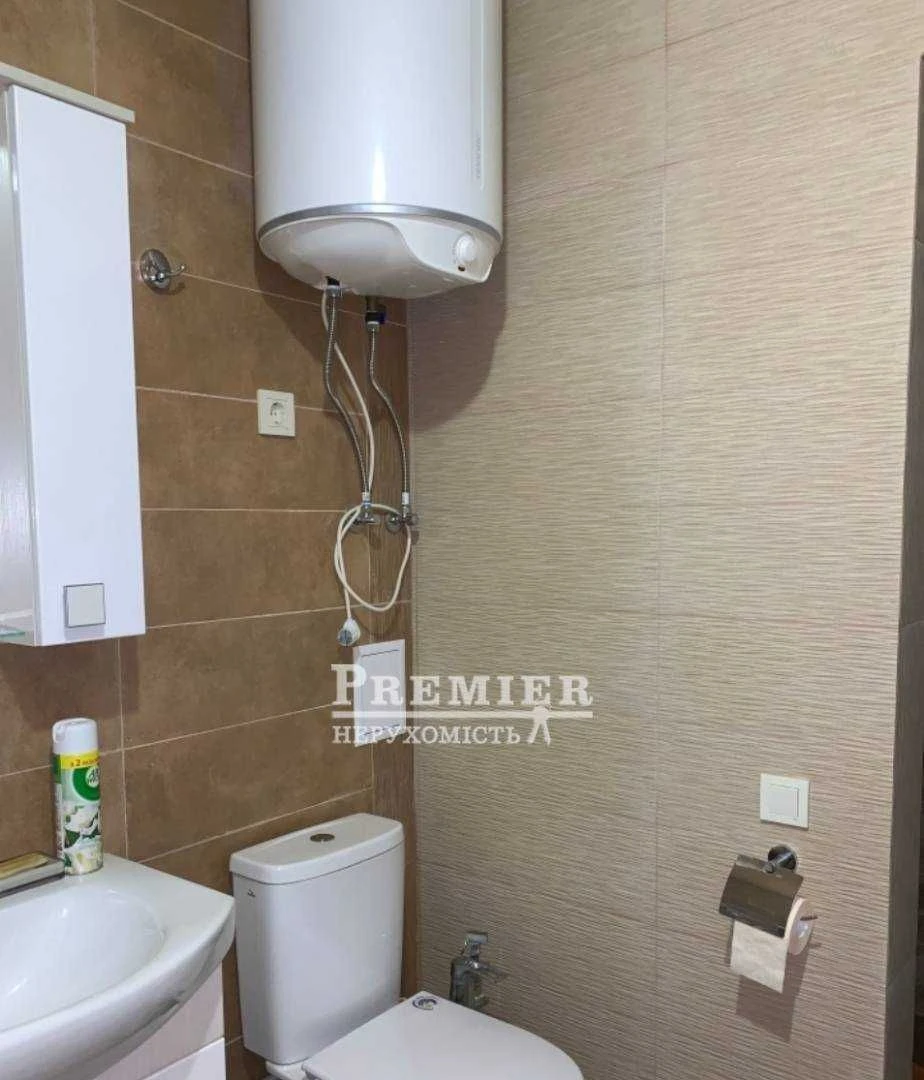 До продажу 4-кімн. квартира