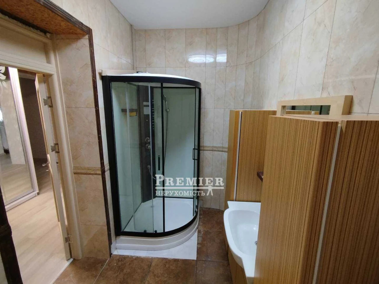 До продажу унікальна 3 кімн. квартира
