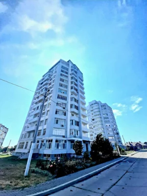 простора 1к.квартира біля моря