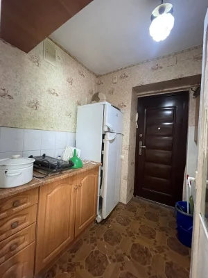 Продам квартиру малосемейного типа