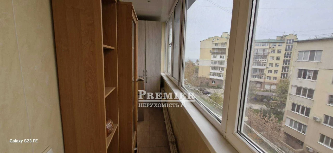 У продажу 3 кімн. простора квартира