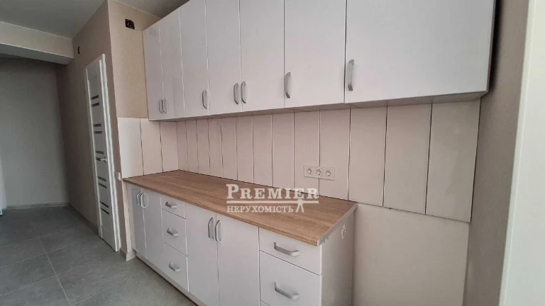 У продажу 2 кімн. квартира в новому цегляному будинку